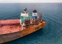 Из-за украинских ударов у берегов Эстонии скопились десятки судов, которые шли в Россию