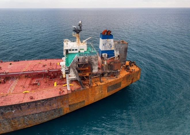 Из-за украинских ударов у берегов Эстонии скопились десятки судов, которые шли в Россию