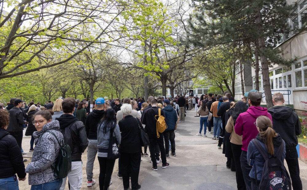 Ungārijā pārspēts vēlētāju aktivitātes rekords, līdz vēlēšanu iecirkņu slēgšanai nepilna stunda