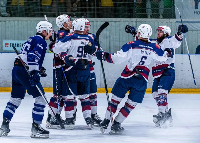 OHL finālsērijā "Zemgale"/LBTU hokejisti pirmo reizi sarūgtina čempioni "Mogo"/RSU