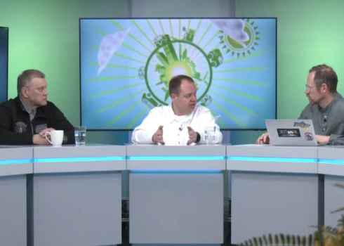 Янис Бекерс и Арнис Блодонс в программе "Klimata balss".