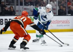 Teodora Bļugera pārstāvētā "Canucks" izcīna otro uzvaru pēc kārtas