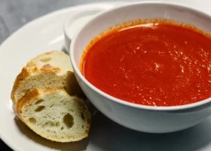 Klasiskā aukstā tomātu zupa - lieliski garšo ar bageti vai fokaču