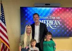 Bijušais latviešu basketbolists Oto Ošenieks ieguvis ASV pilsonību