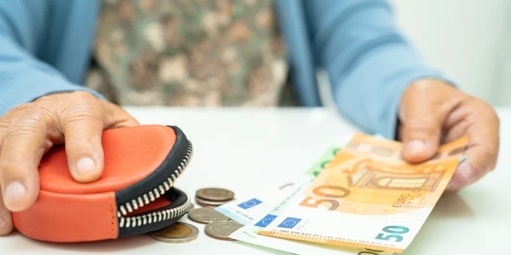 Кризисы идут один за другим.