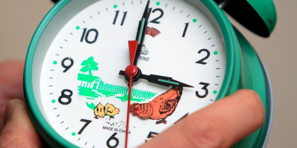 Литва хочет воспользоваться своим председательством в Совете ЕС, чтобы добиться отмены перевода часов.