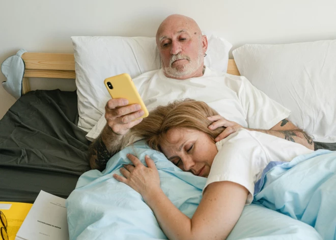 Četri satraucoši signāli: slikts miegs var būt demences pazīme