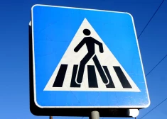 Rīgā uzstādīs jaunus luksoforus un ierīkos jaunas gājēju pārejas