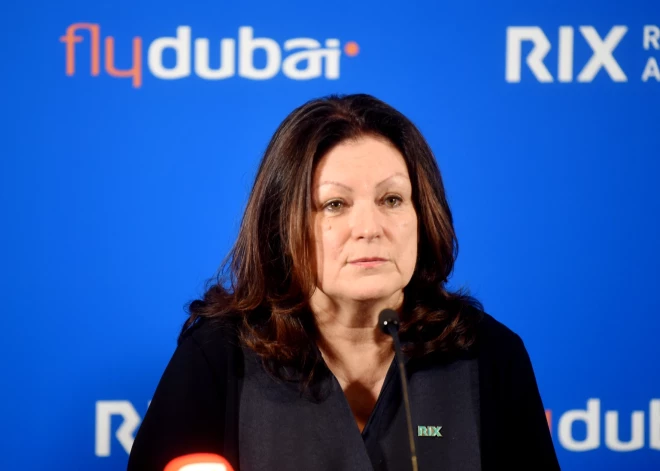 Uz pieciem gadiem pagarināts Rīgas lidostas valdes priekšsēdētājas Odiņas pilnvaru termiņš