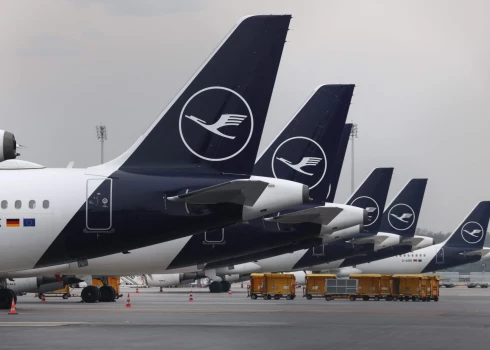 "Lufthansa" stjuarti gatavojas divu dienu streikam.