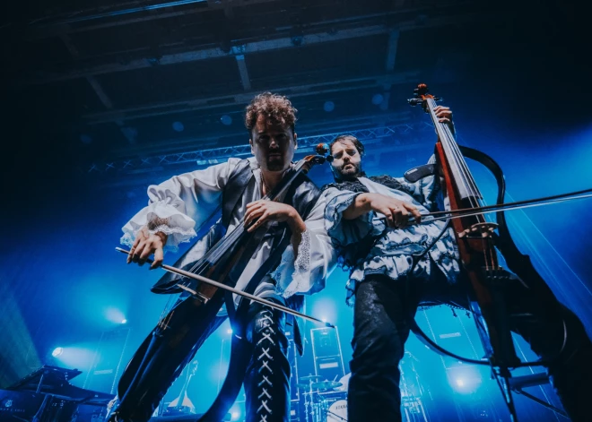 Ar izpārdotiem koncertiem Cēsīs sākas "Dagamba" tūre “Mozartallica”