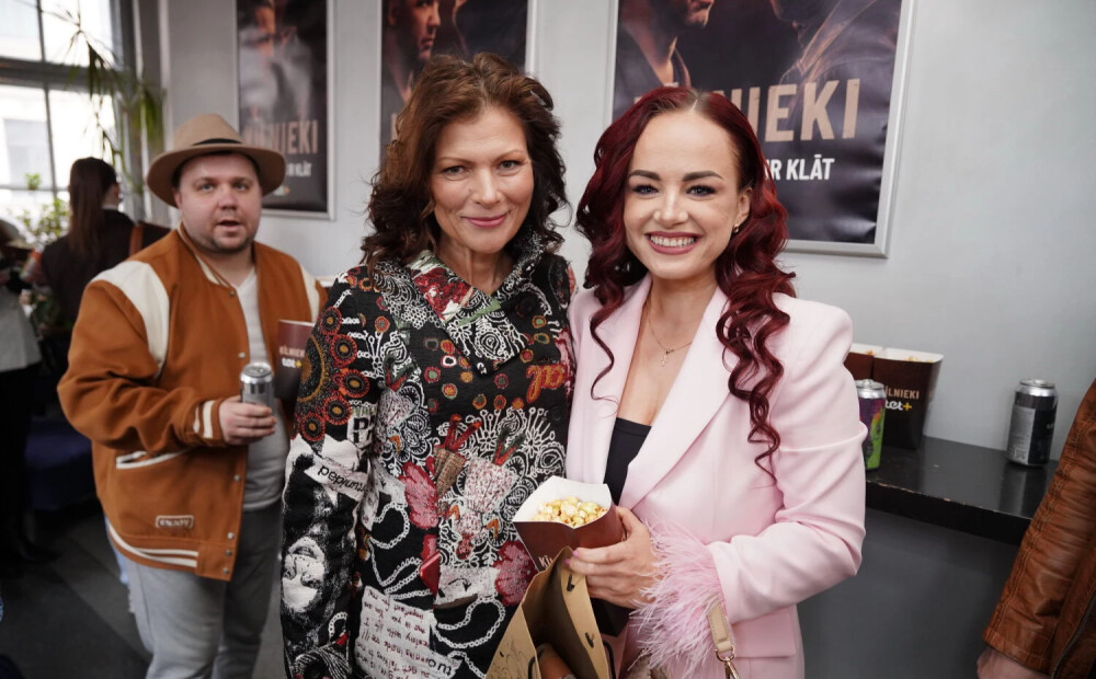 FOTO: jestrā gaisotnē prezentē pašmāju trillera 