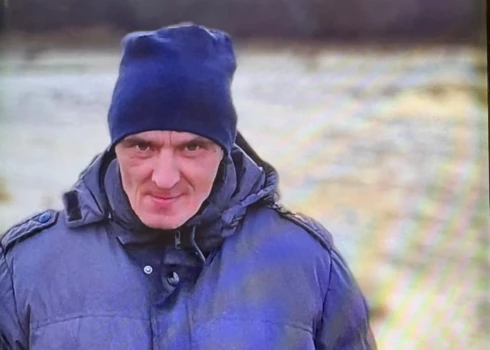 Valsts policija meklē prombūtnē esošo Mihailu Kokareviču.