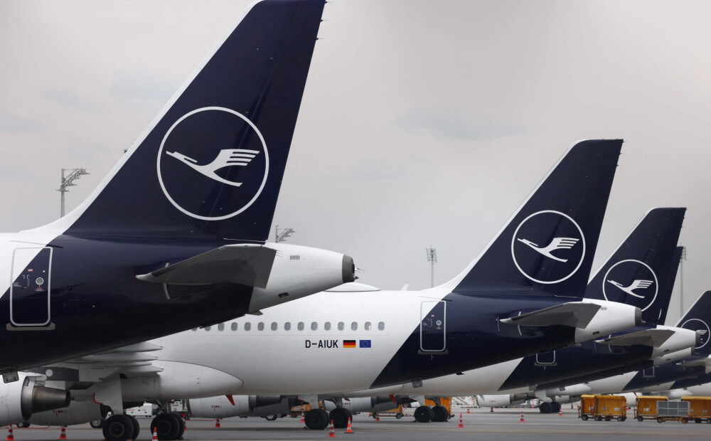 “Lufthansa” pilotu streika dēļ Vācijā atcelti simtiem reisu