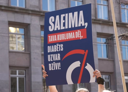 Piketā pieprasa 1. tipa diabēta pacientus steidzami nodrošināt ar sensoriem un insulīna sūkņiem.