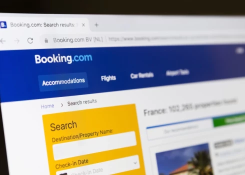"Booking.com" brīdina klientus: uzņēmums piedzīvojis datu noplūdi. 