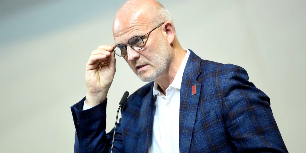 Starptautiskās Hokeja federācijas Padomes loceklis Viesturs Koziols.