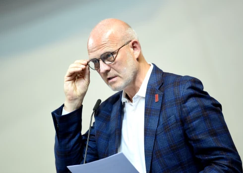 Starptautiskās Hokeja federācijas Padomes loceklis Viesturs Koziols.