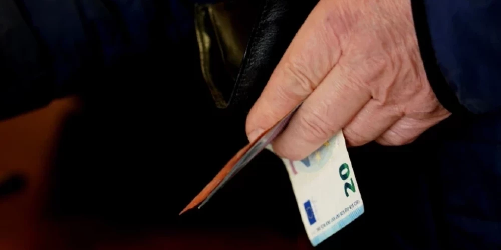 Kad Latvija 2004. gadā  pievienojās ES, mūsu IKP uz iedzīvotāju bija 45% no ES vidējā. Savukārt 2021.gadā tas sasniedza 71% no ES vidējā.