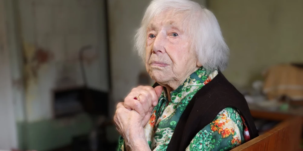 Viļķenes iedzīvotāja Valija Priede nosvin 103. dzimšanas dienu. 