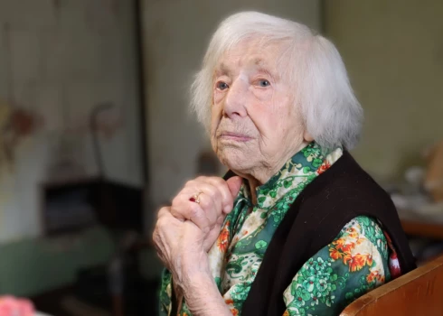 Viļķenes iedzīvotāja Valija Priede nosvin 103. dzimšanas dienu. 