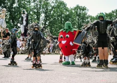 В Малпилсе пройдет "Роковая клубника": гостей ждут ярмарка, концерт, конкурс тортов и модный показ