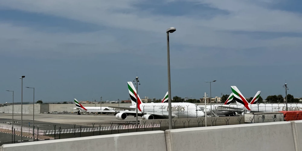 Dubaijas lidosta pieņems tikai vienu ārvalstu kompānijas reisu dienā.
