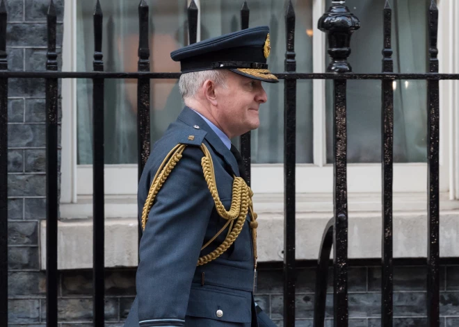 Gatavojas ļaunākajam: Lielbritānija izstrādā vērienīgu plānu visas valsts pārejai uz kara stāvokli