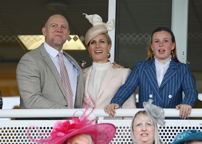 Karaļa Čārlza māsasmeitas Zāras Tindalas tīņu vecuma meita klusi pārņem mātes glauno garderobi