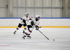 Latvijas hokejistēm pasaules čempionātā Spānijā jau otrā uzvara