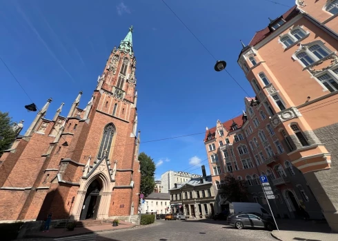 Projekts paredz pilnībā slēgt satiksmi pie Ģertrūdes baznīcas.