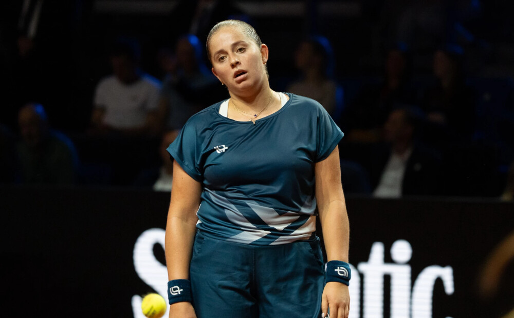 Aļona Ostapenko ātri noliek Štutgartes čempiones pilnvaras un piedzīvos kritumu WTA rangā