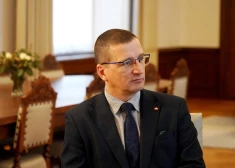 Jēkabpils novada mēra Ragaiņa atalgojums domē pērn pieaudzis par aptuveni 4%