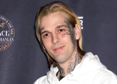 Ārona Kārtera mamma vēlas piepildīt dēla sapni par zvaigzni Holivudas Slavas alejā