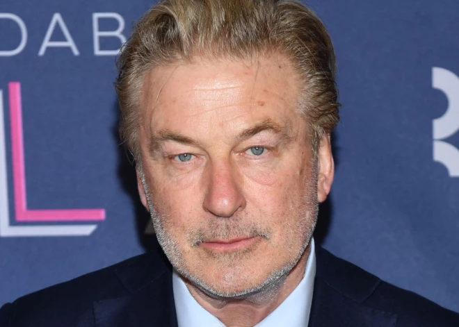 “Es vairs negribu strādāt” — Aleks Boldvins gatavs aktiera karjerai pielikt punktu