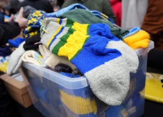 Жители Латвии сделали украинским военным большой и теплый подарок