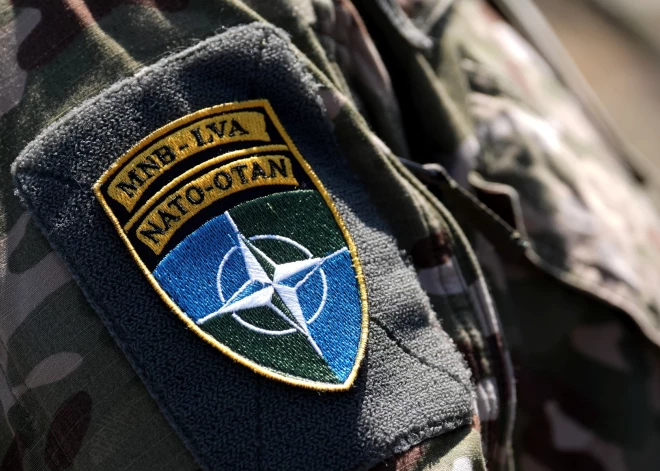 Гулбис: находящиеся в Адажи канадские военные могут покинуть Латвию в момент реальной угрозы