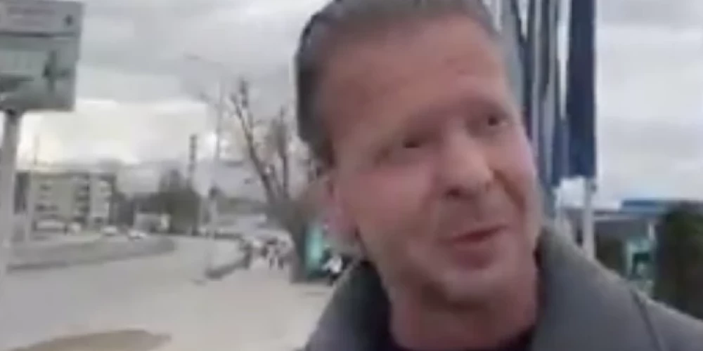 Kadrs no video, kurā redzams Aleksejs Rosļikovs.