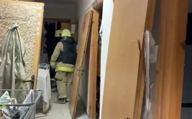 Glābēji Odesā pārmeklē ēku, kur ietriecās krievu iebrucēu "Shahed" drons.