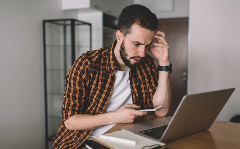 Nekavējoties pārtrauciet to lietošanu! Drošības risku dēļ no tirgus atsauc vairākus viedtālruņu modeļus