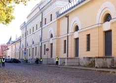 В центре Риги перекроют улицу у "Арсенала" - ранее там нашли артефакты XVI века