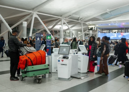 Eiropai reaktīvo dzinēju degvielu krājumi ir varbūt sešām nedēļām.