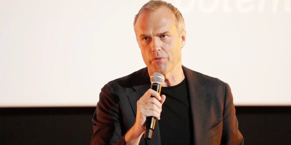 "Apollo Group" izpilddirektors Tomass Tīvels.