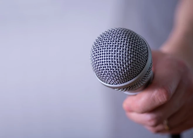 В Латвии приняли особый закон, который защитит журналистов и гражданских активистов