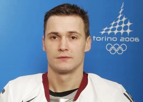 2006. gadā Māris Ziediņš debitēja olimpiskajās spēlēs.