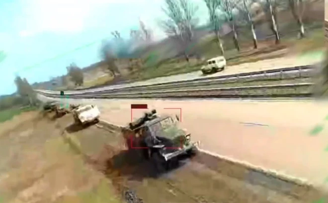 Maršruti, kas iepriekš tika uzskatīti par relatīvi drošiem tehnikas un munīcijas pārvietošanai, tagad tiek pastāvīgi novēroti un pakļauti iznīcināšanas riskam.