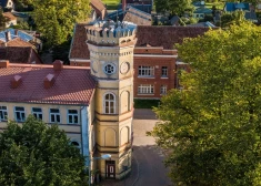 В одном из самых красивых городов Латвии сохранился след большой промышленной истории.