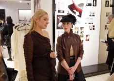 Rīgas modes nedēļas 3. diena - pašmāju un Spānijas pārstāvji "Novaliss", "Annaelizabete.Fashion", "Lyuiize". Ievērtējiet arī VIP apmeklētāju stilu! FOTO