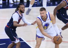 Trieciens Goldensteitai? Neskaidra Kristapa Porziņģa dalība izšķirošajā cīņā par "play off"