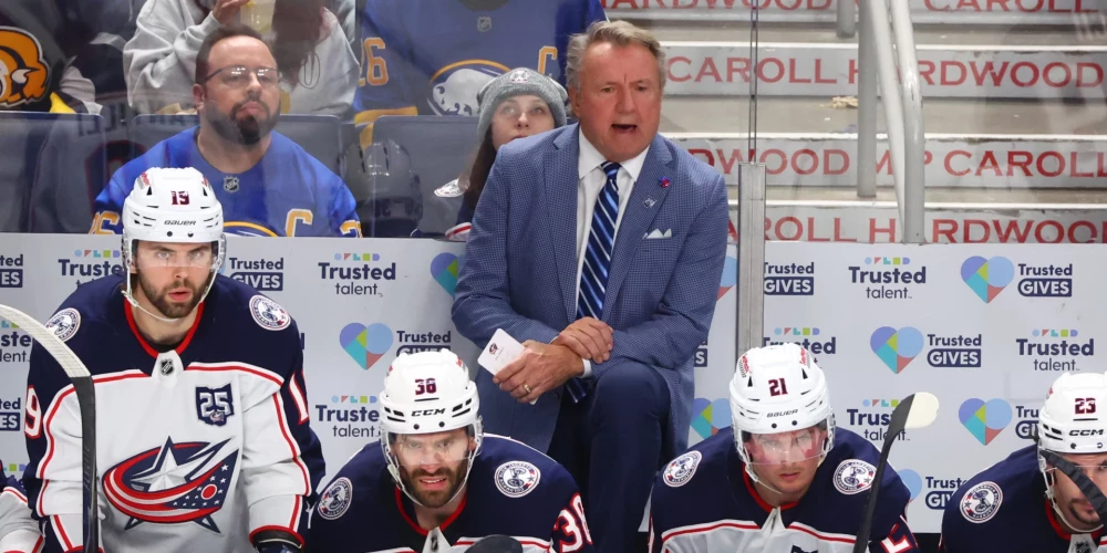 Riks Bouness turpinās vadīt "Blue Jackets" un būs vecākais treneris NHL.